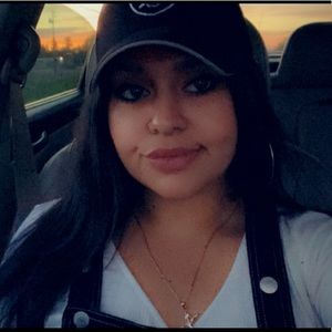 Meet your Posher, Itzy